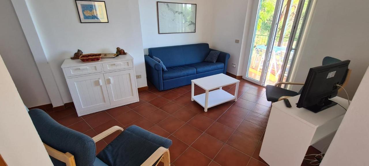 Villa Le Sprizze A Bordo Del Mare - Goelba Marciana Marina  Bagian luar foto