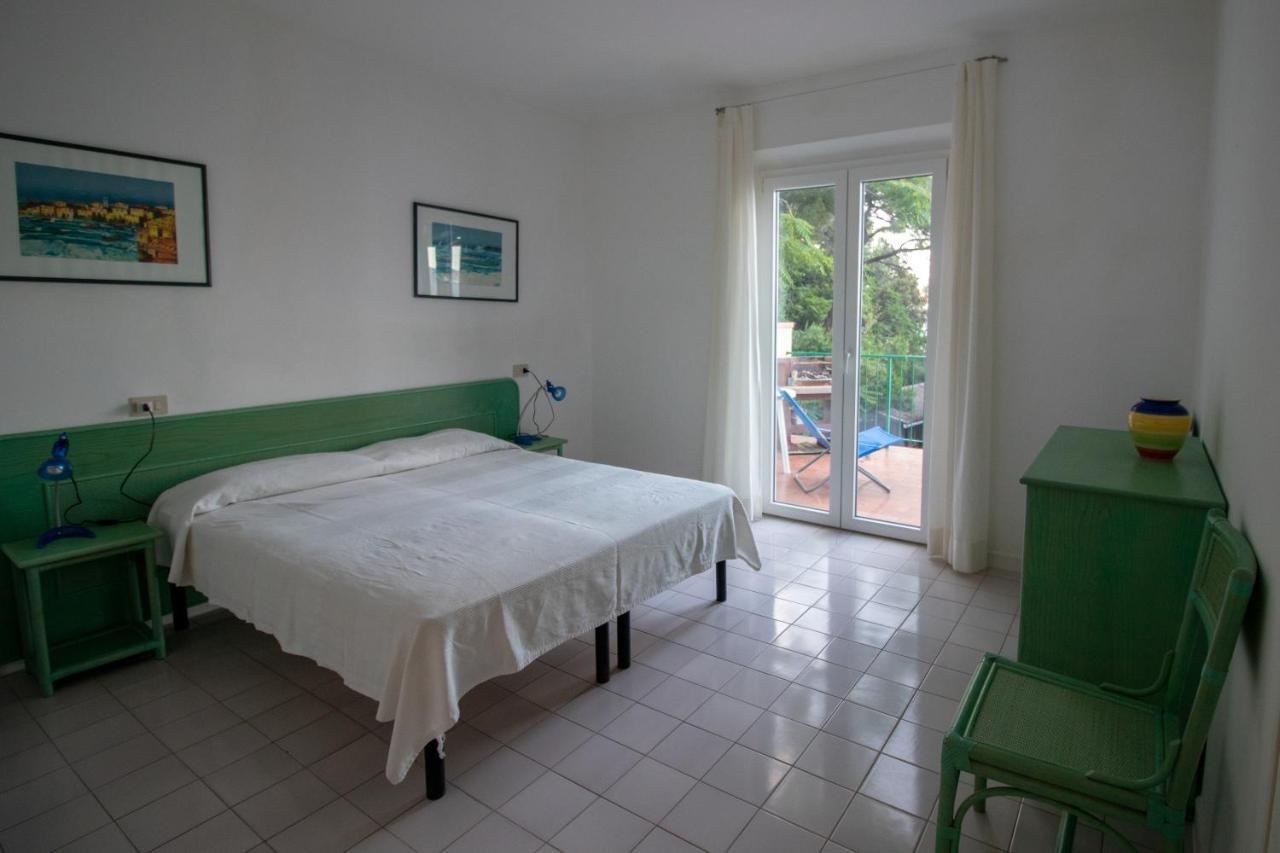 Villa Le Sprizze A Bordo Del Mare - Goelba Marciana Marina  Bagian luar foto