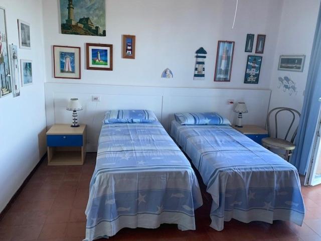 Villa Le Sprizze A Bordo Del Mare - Goelba Marciana Marina  Bagian luar foto