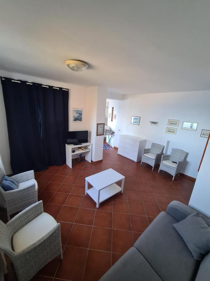 Villa Le Sprizze A Bordo Del Mare - Goelba Marciana Marina  Bagian luar foto