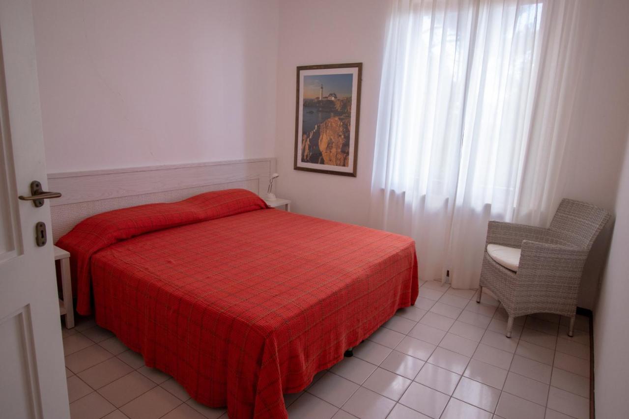 Villa Le Sprizze A Bordo Del Mare - Goelba Marciana Marina  Bagian luar foto