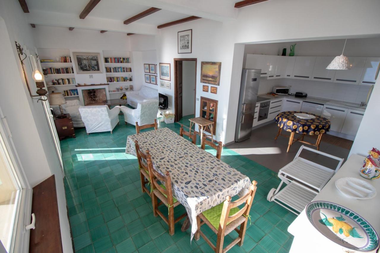 Villa Le Sprizze A Bordo Del Mare - Goelba Marciana Marina  Bagian luar foto